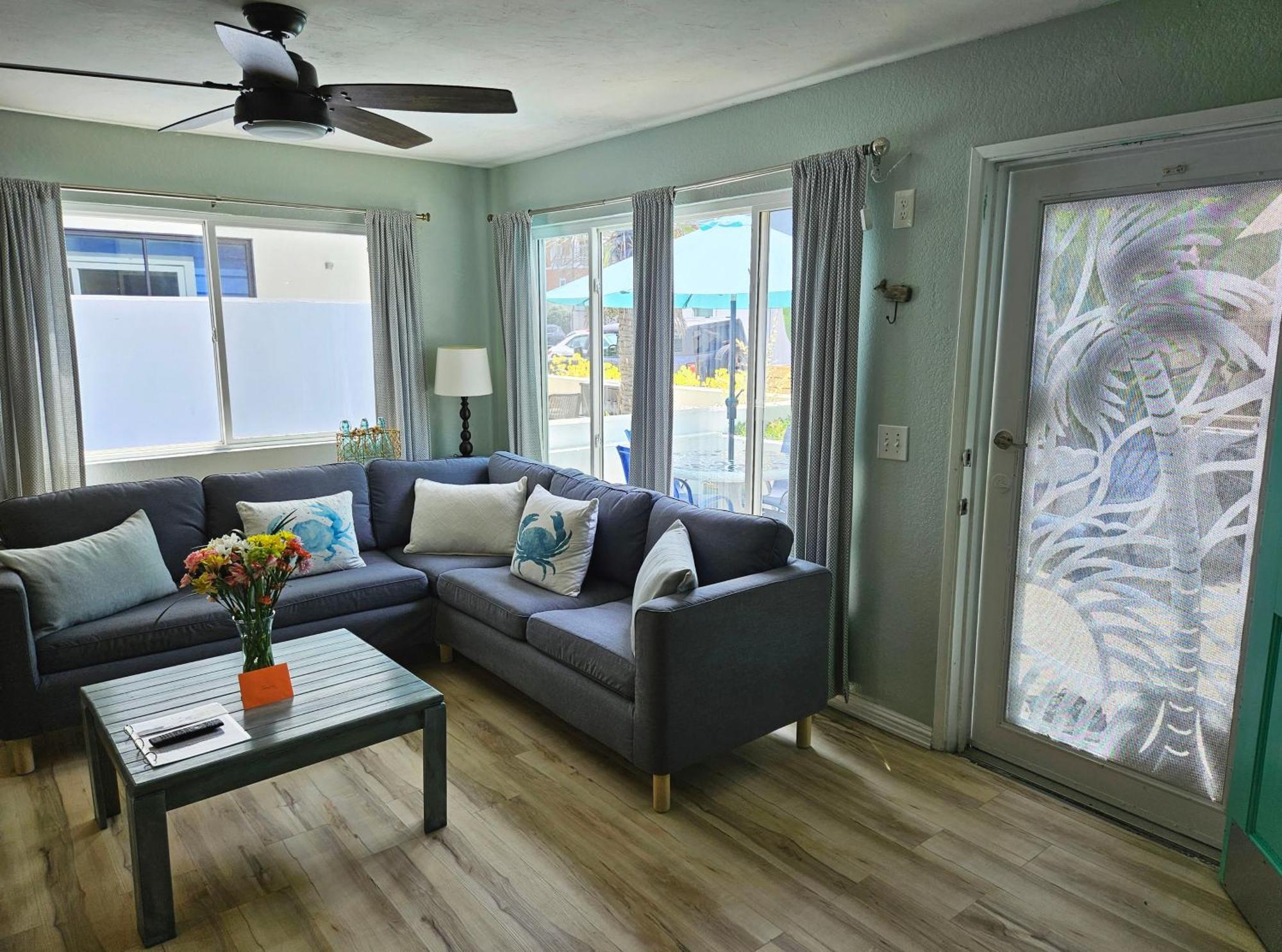 Luna Azul, Cozy Condo Only Steps To Mission Beach! Free Internet サンディエゴ エクステリア 写真
